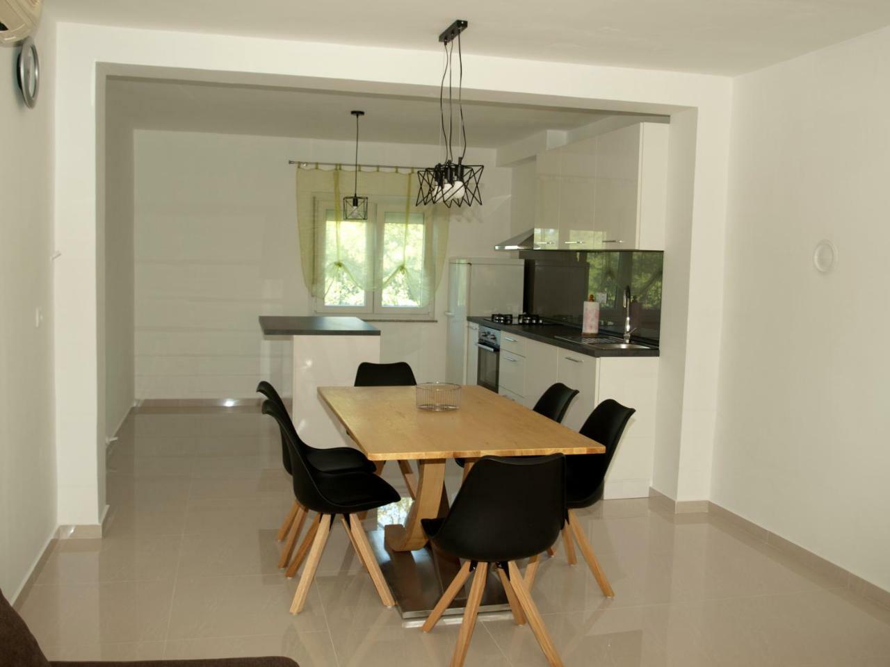 New Apartment Ema II Vrh  Екстериор снимка