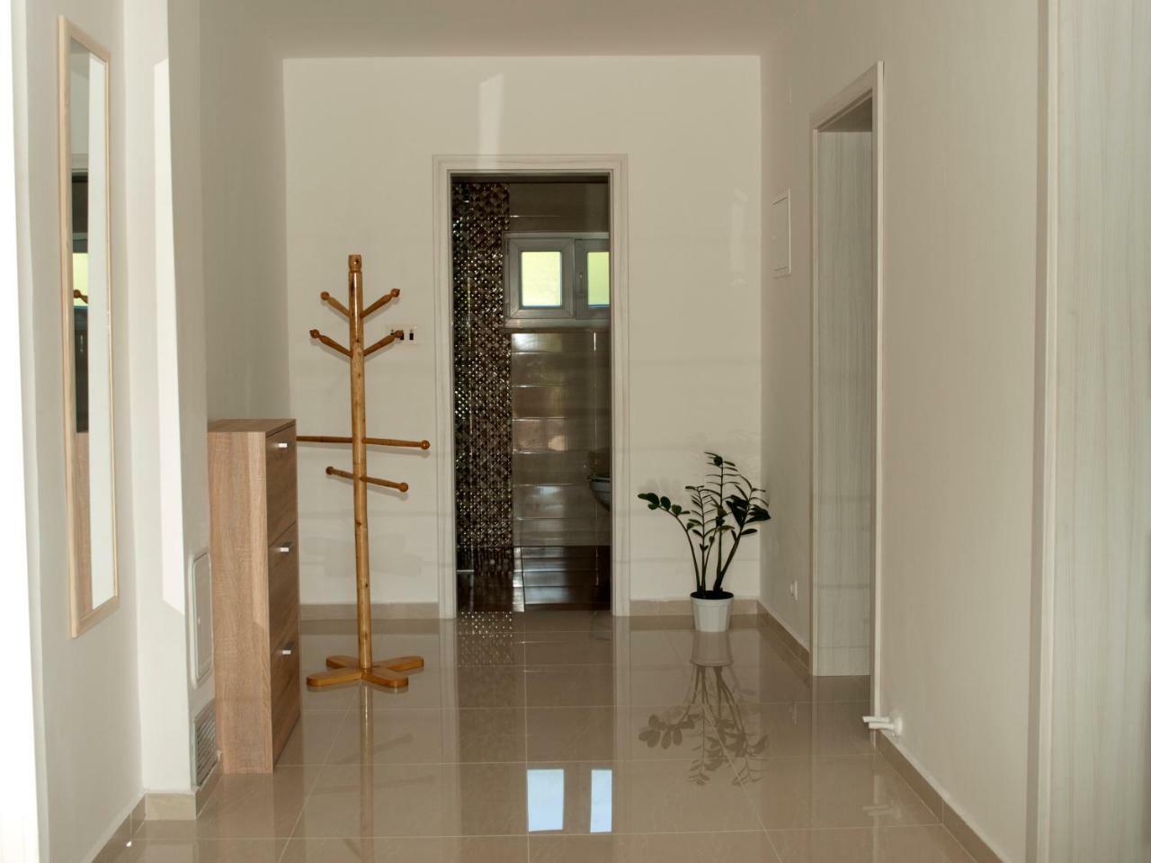 New Apartment Ema II Vrh  Екстериор снимка